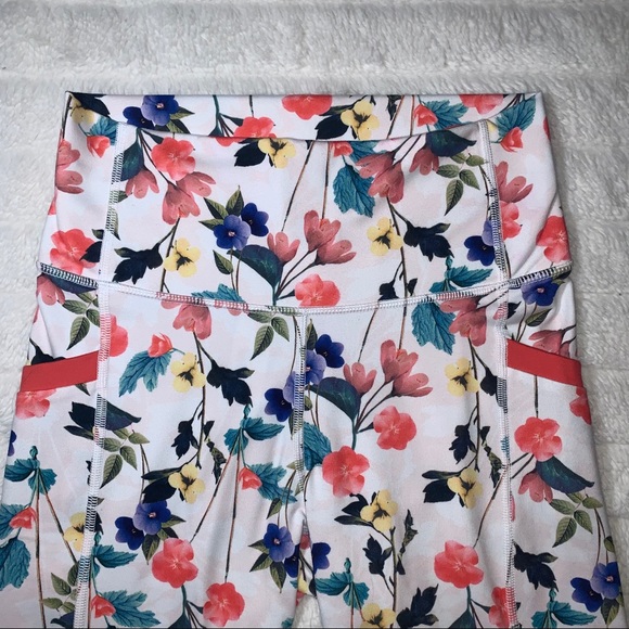Fabletics White Biker Shorts with Floral Pattern - Picture 2 of 10